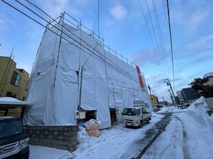 麻生駅 徒歩1分 3階の物件外観写真